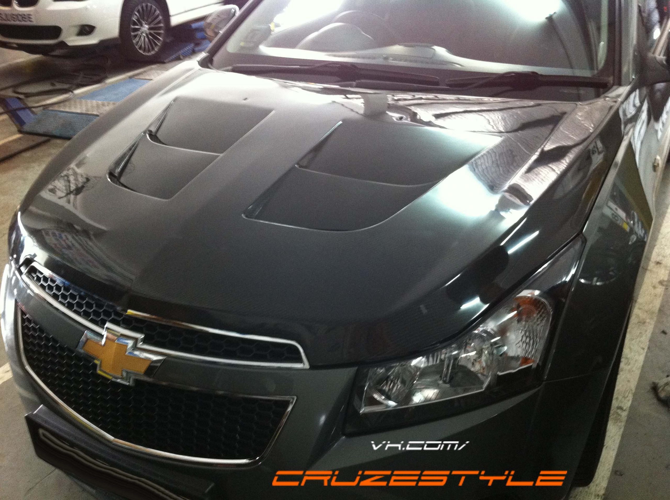 Тюнинг Chevrolet Cruze своими руками. Тюнинг двигателя, салона и кузова Шевроле Круз.